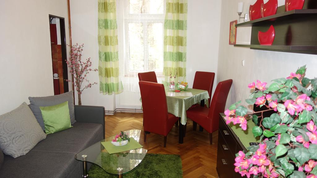Apartments Rokytka - Praha Praga Esterno foto